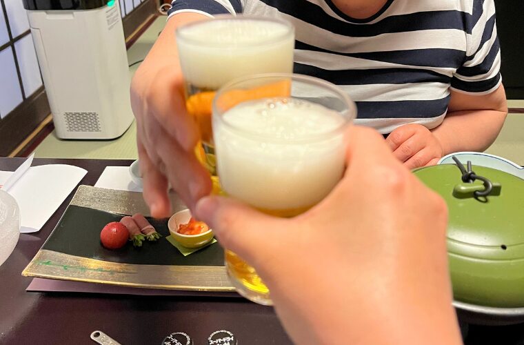 妹と温泉で乾杯